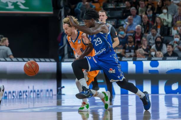 年来的多项 年来的多项