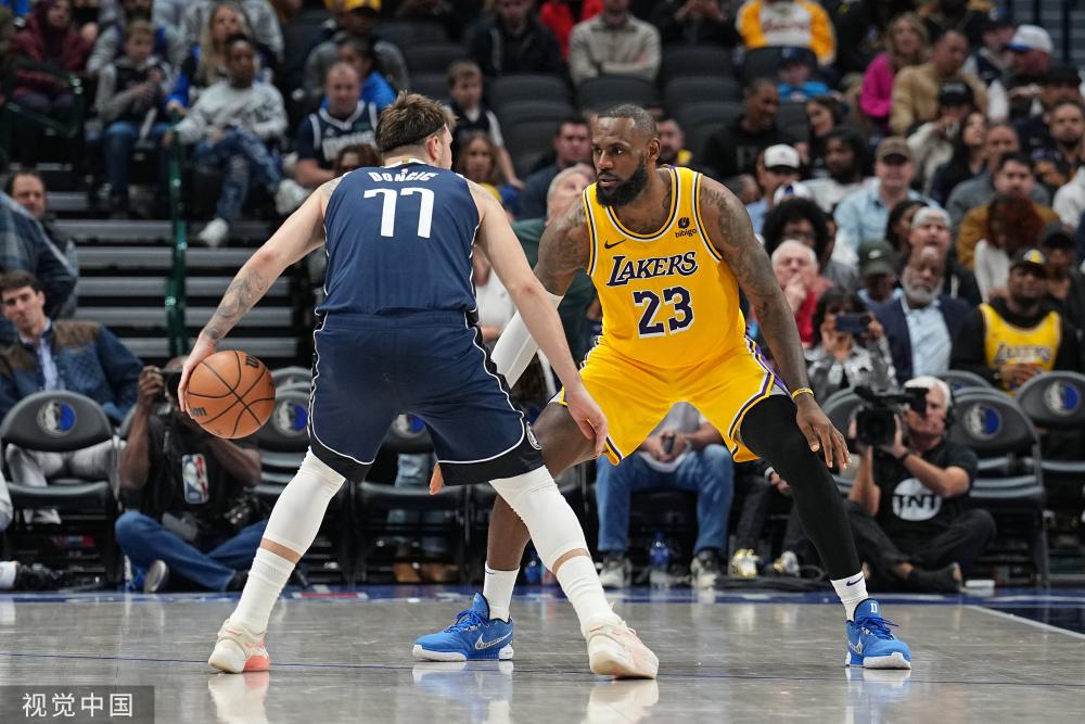 10大冲冠球队各有隐患：湖人内线薄弱勇士老龄化 火箭面临两项挑战