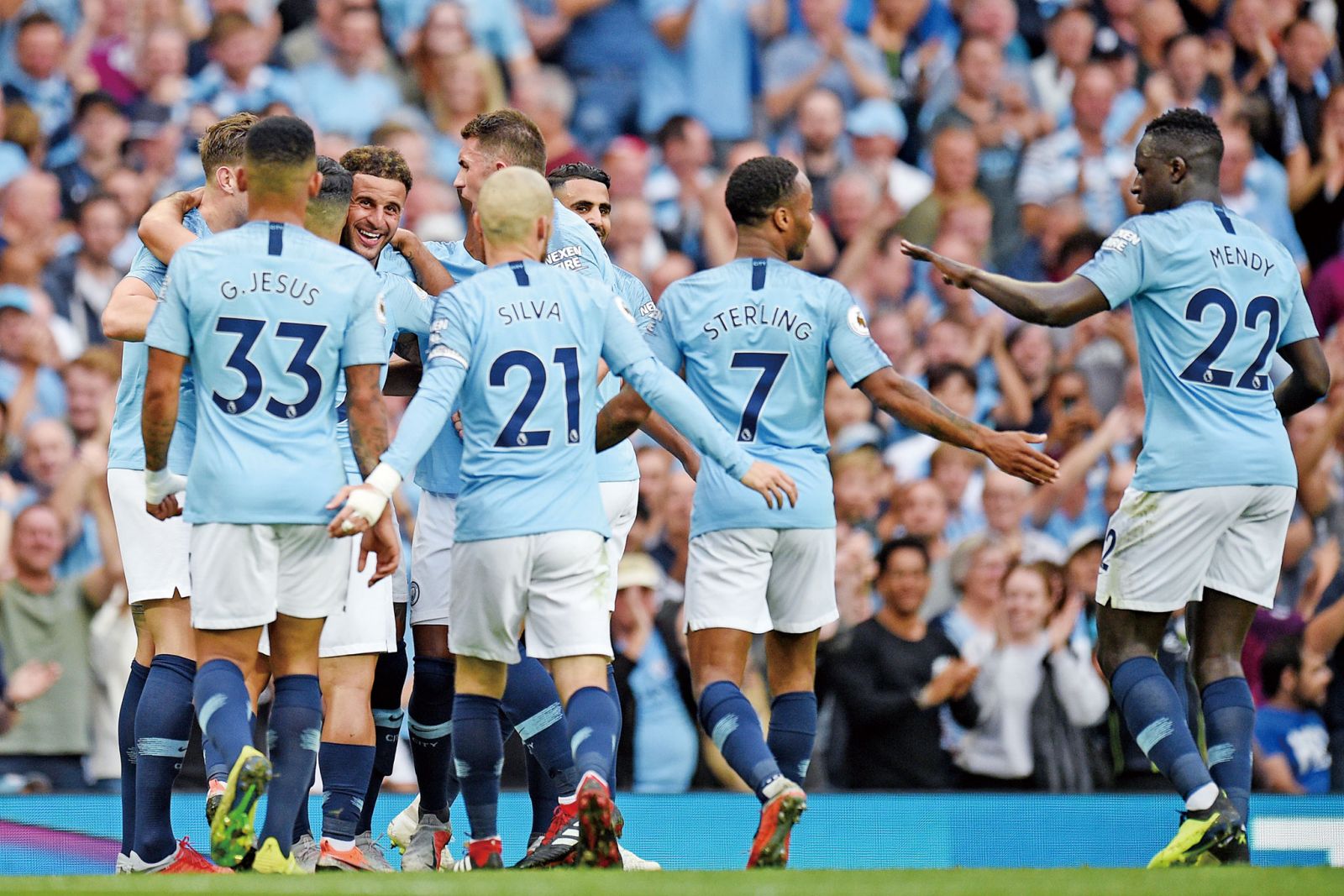 轻且多才多 轻且多才多